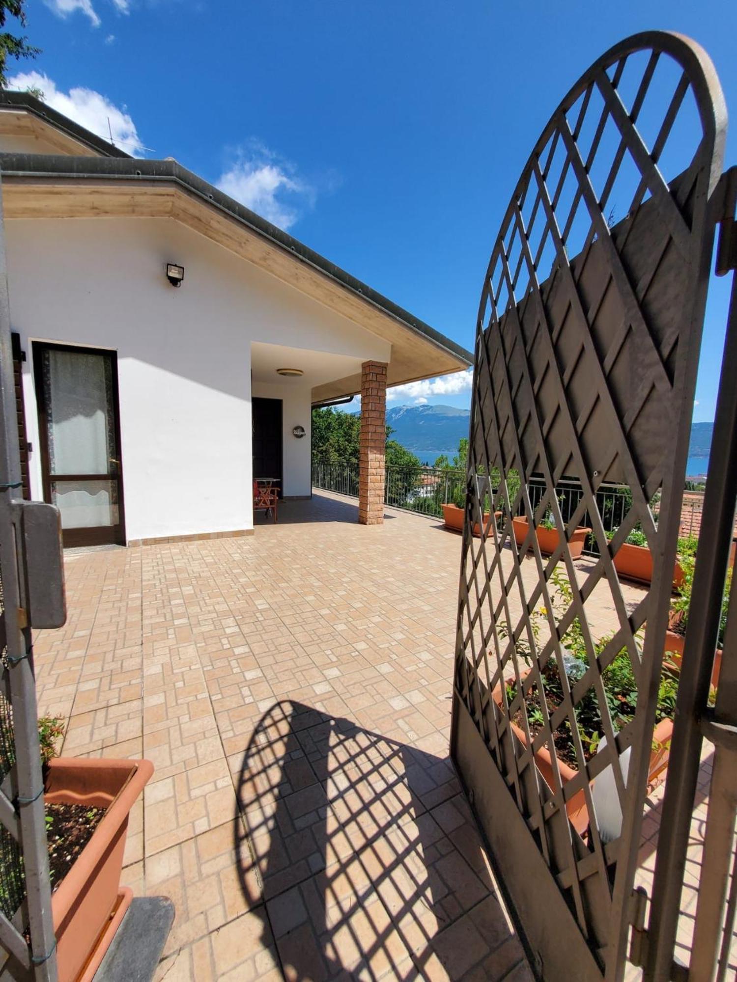Garda Sunshine Apartamento Toscolano Maderno Exterior foto